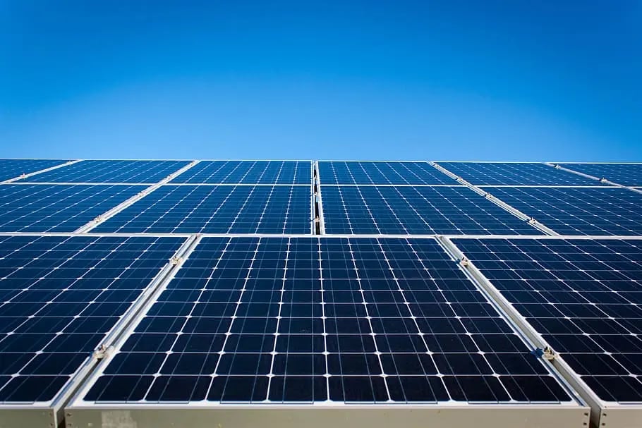  Adani Green Energy wins the Worlds largest solar award 