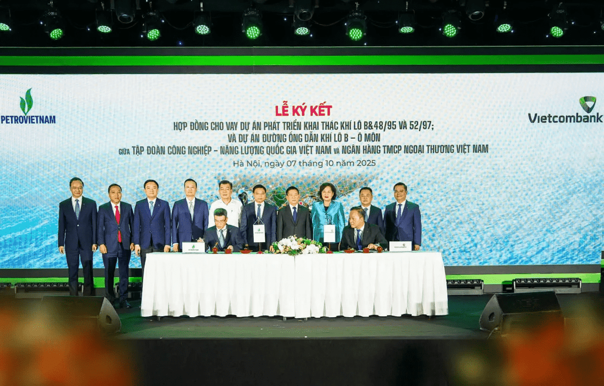  Vietcombank and Petrovietnam Sign Over $1 Billion Credit Contracts for Lot B - O Mon Gas-Power Project Chain