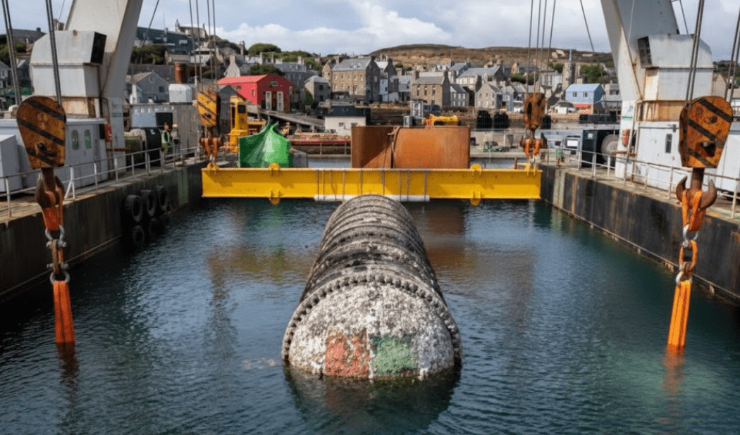 microsoft data center in ocean