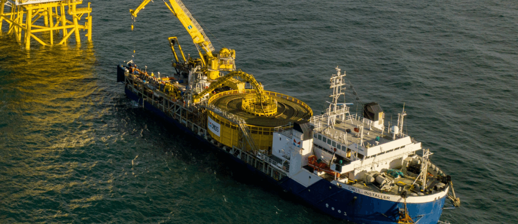 First Offshore Export Cable Successfully Installed at Scotland's Inch Cape Wind Farm